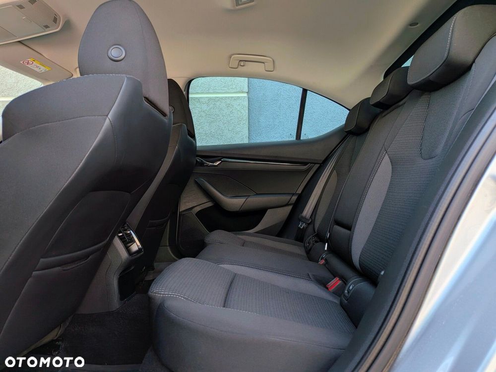 Skoda Octavia 1.5 TSI e-Tec Ambition DSG - 10