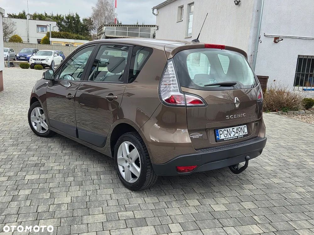 Renault Scenic 1.6 16V TomTom Edition - 5