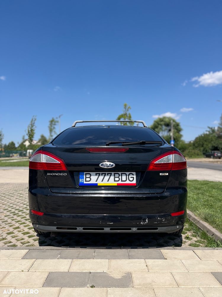 Ford Mondeo 2.0 TDCi Titanium - 8