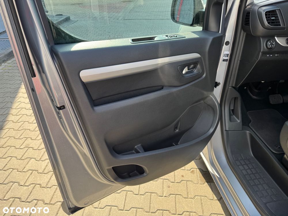 Toyota Proace Verso 2.0 D4-D Long VIP - 18