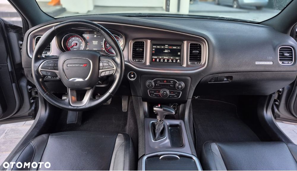 Dodge Charger - 9