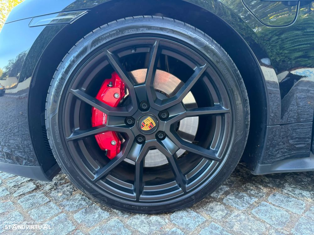 Porsche Taycan Sport Turismo GTS - 20