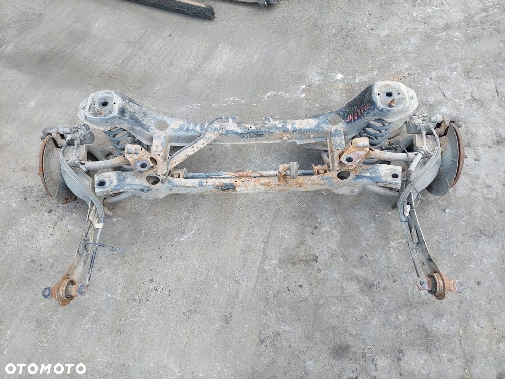 Zawieszenie tylne kompletne Ford Focus Mk2 KOMBI 2004-2011 - 1