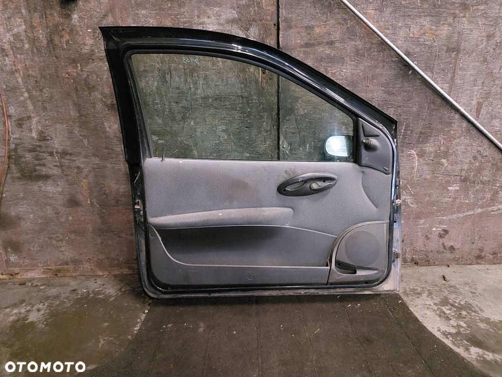 DRZWI KOMPLETNE LEWY PRZÓD  FIAT PUNTO II LIFT 632/F HB 3D - 3
