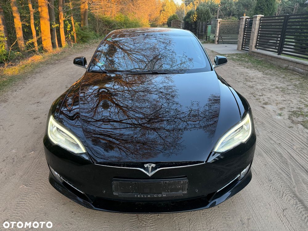Tesla Model S Performance - 3