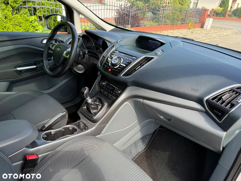 Ford C-MAX 2.0 TDCi Titanium - 28