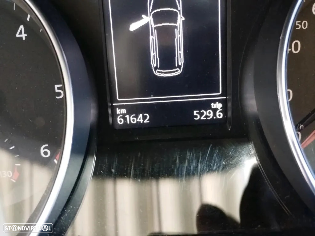 VW Passat Variant 2.0 TDi Business DSG - 8