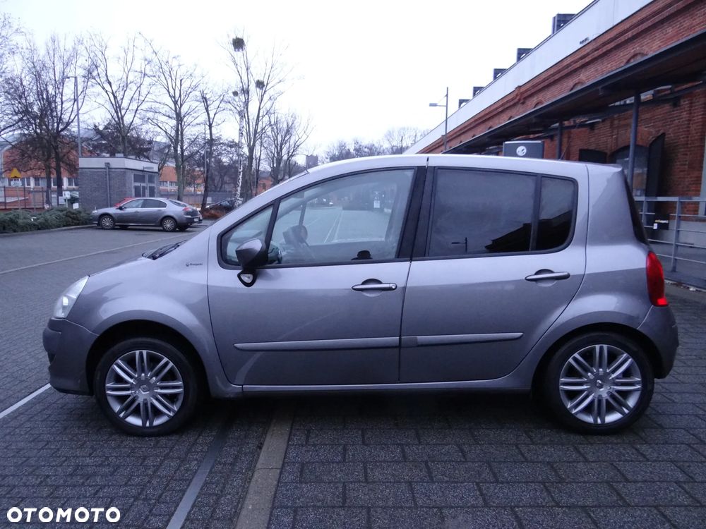 Renault Modus 1.2 16V TCE Limited - 10