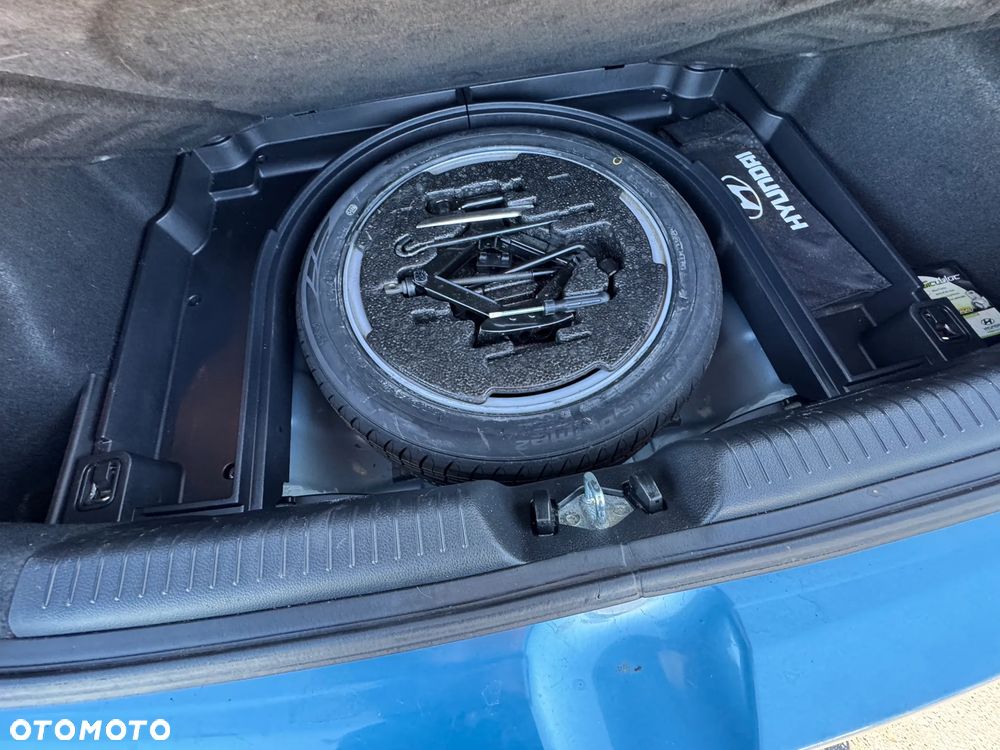 Hyundai i30 1.6 CRDi Premium - 10