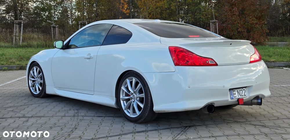 Infiniti G G37 - 5