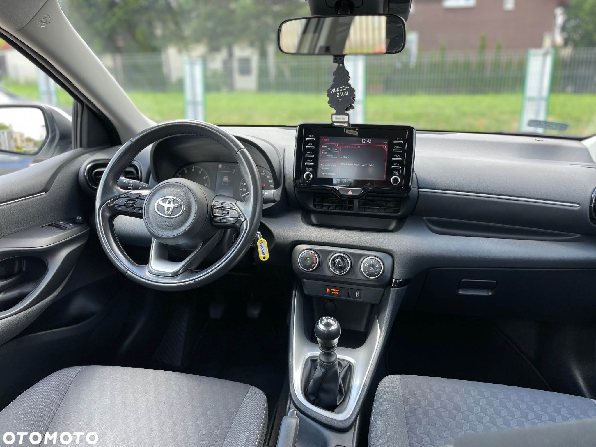 Toyota Yaris 1.5 Comfort - 16