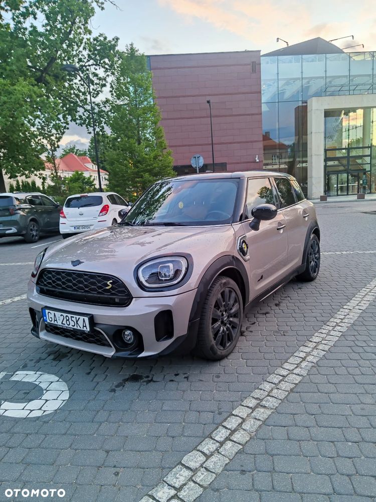 MINI Countryman Cooper SE ALL4 - 4