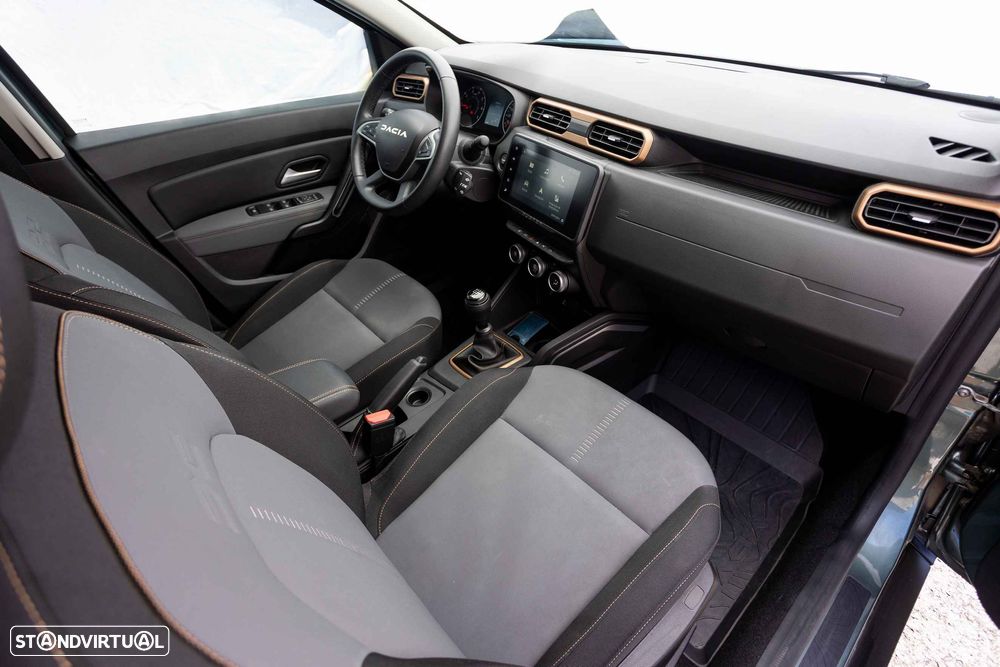 Dacia Duster 1.3 TCe SL Extreme - 35