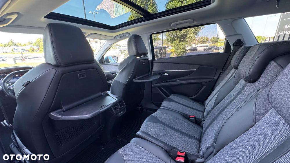 Peugeot 5008 1.2 PureTech Allure S&S EAT8 - 27