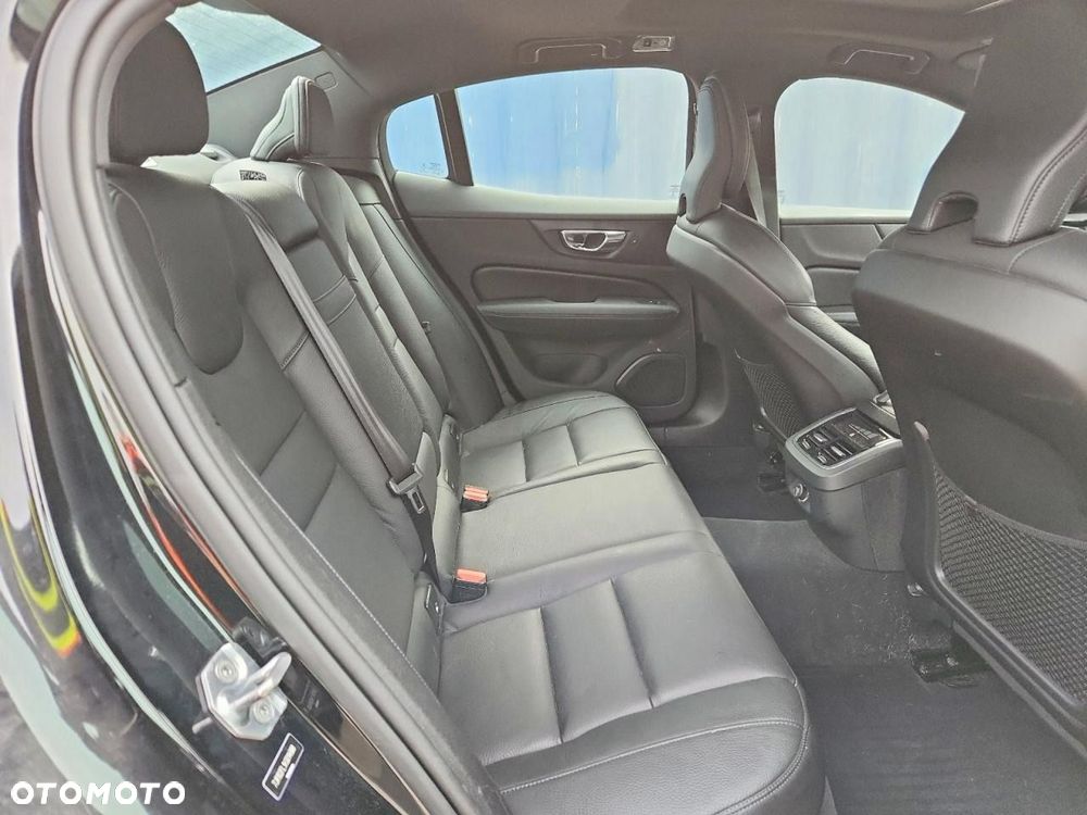 Volvo S60 T5 AWD Inscription - 10