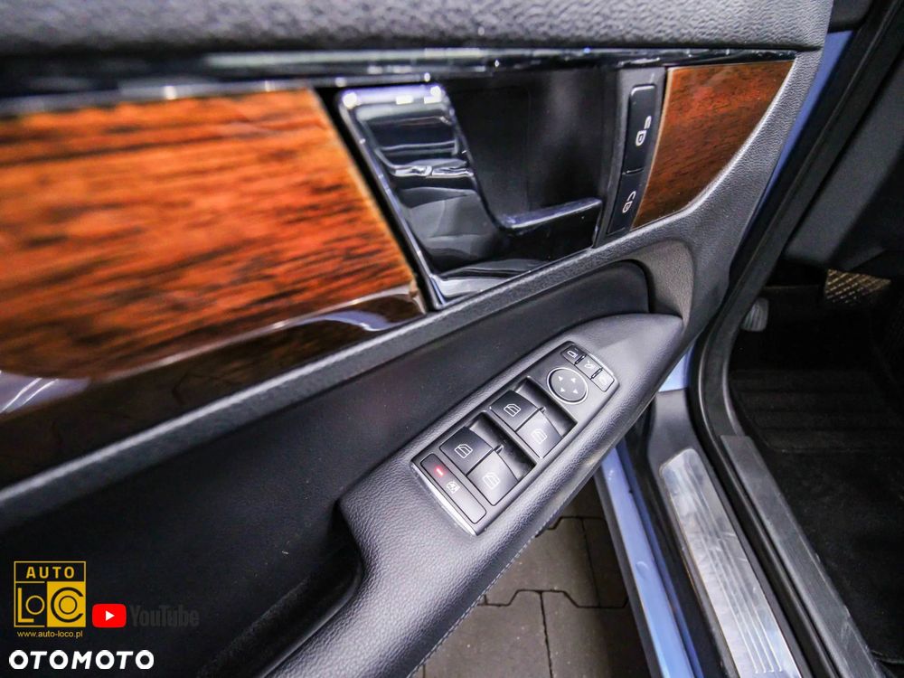 Mercedes-Benz Klasa E 250 CGI BlueEFFICIENCY Automatik Avantgarde - 24