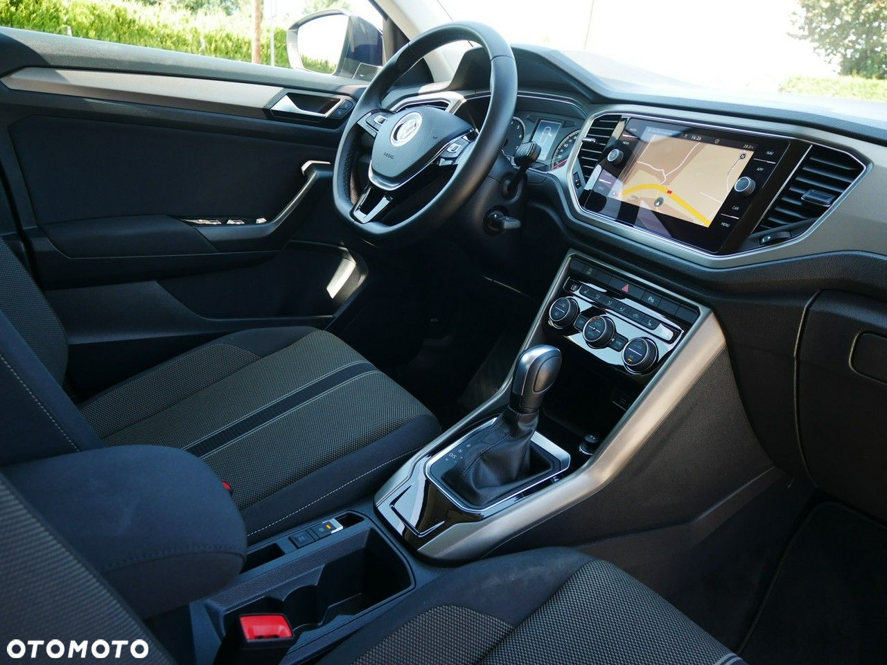 Volkswagen T-Roc - 6