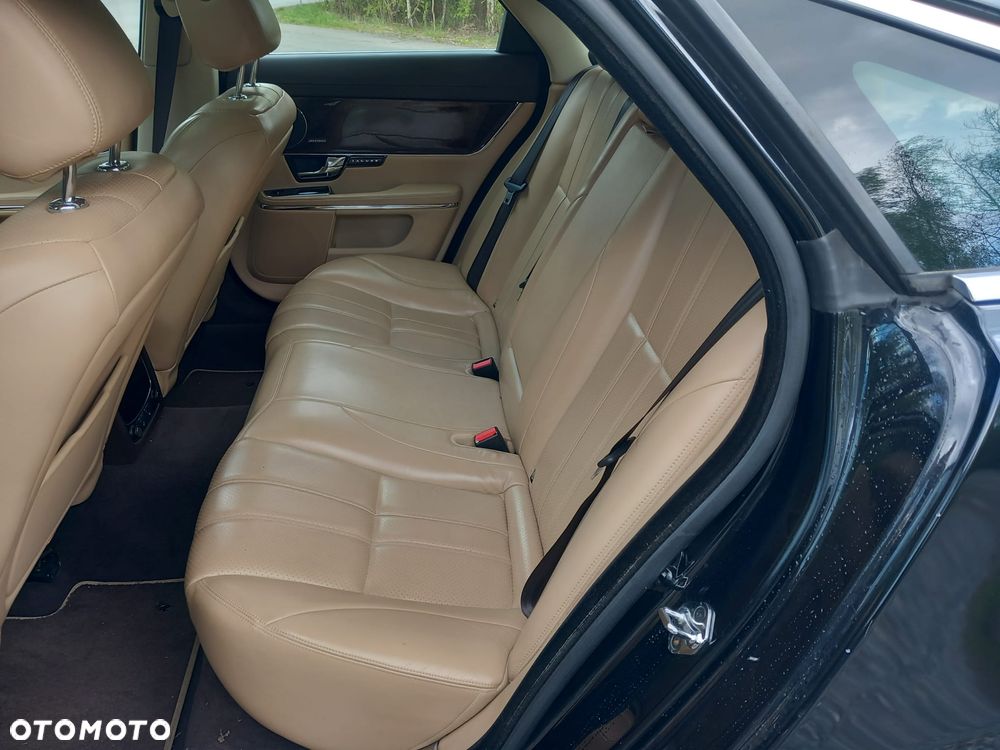 Jaguar XJ 3.0 V6 S Langversion Portfolio - 10