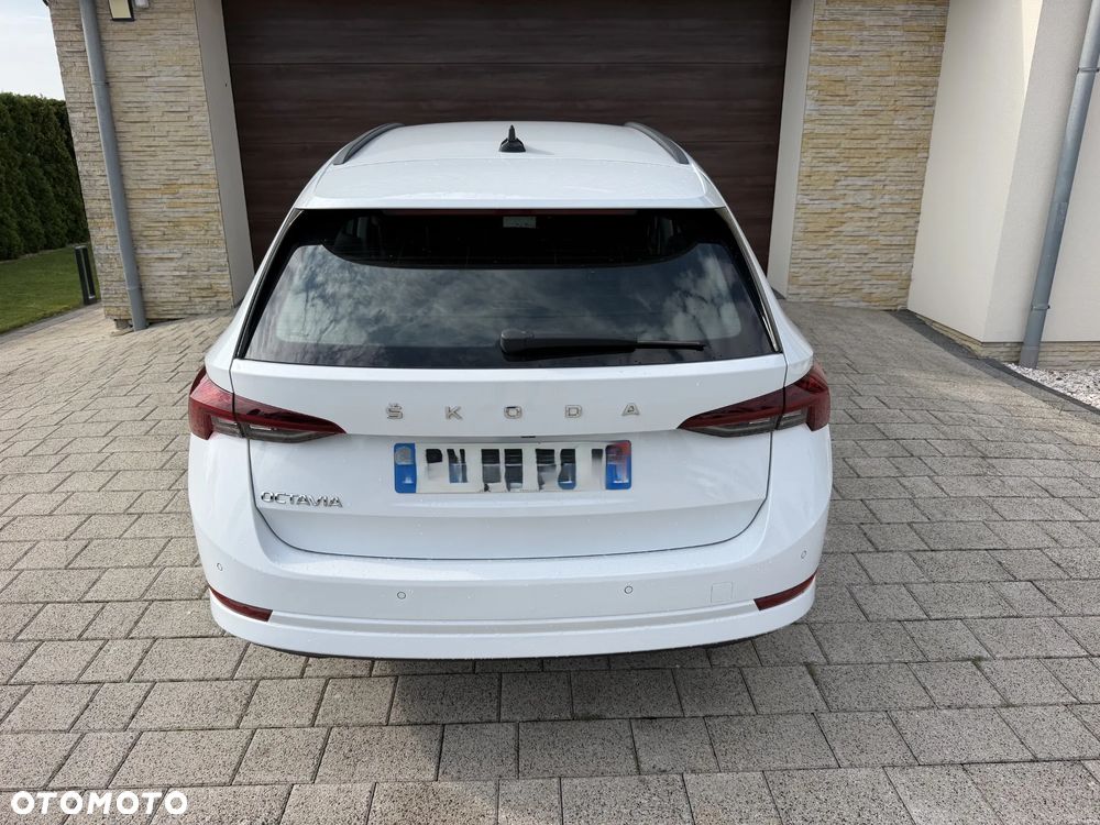 Skoda Octavia - 8