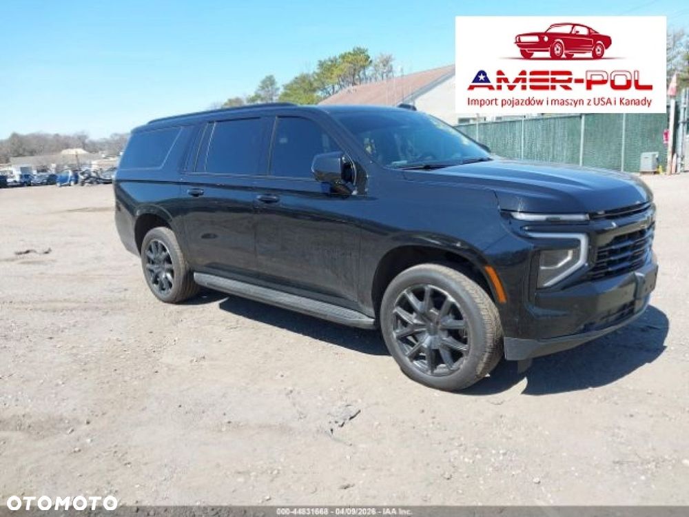 Chevrolet Suburban - 1