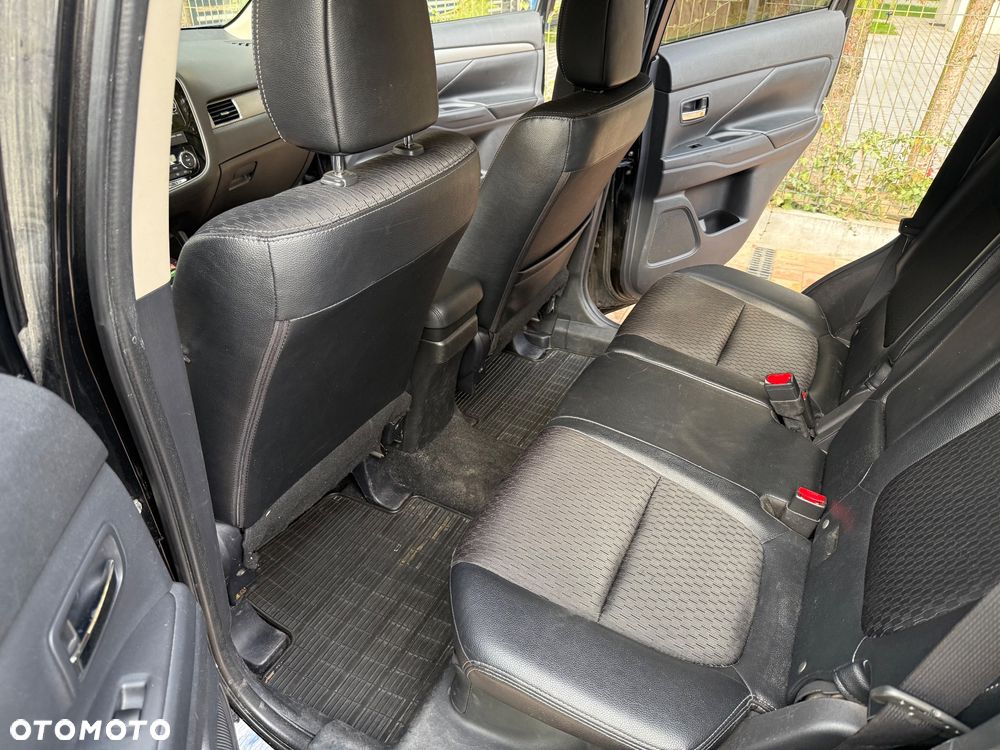 Mitsubishi Outlander 2.0 Intense 4WD CVT - 8