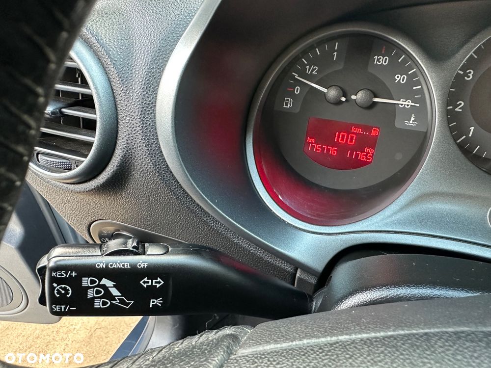 Seat Leon 1.6 Reference - 21