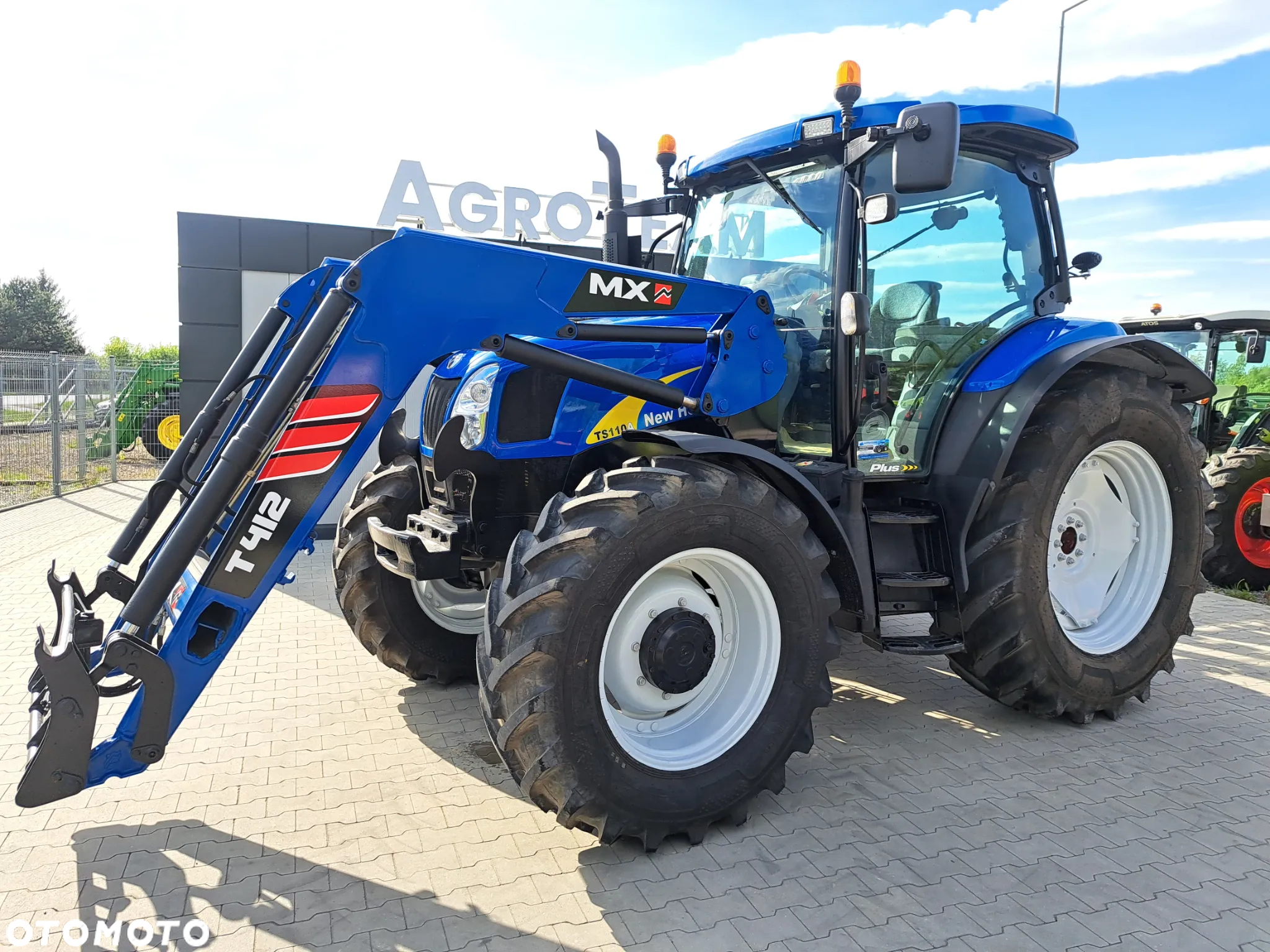 New Holland TS 110A - 9