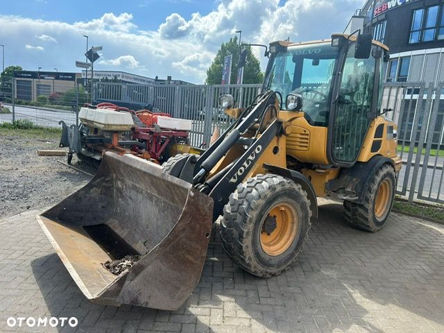 Volvo L25 F - 1
