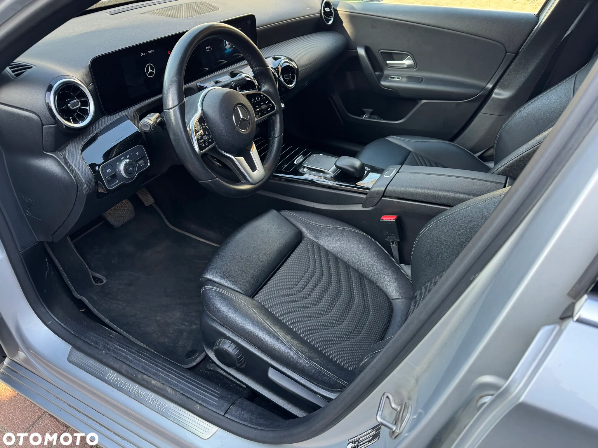 Mercedes-Benz Klasa A 180 d 8G-DCT Progressive - 4