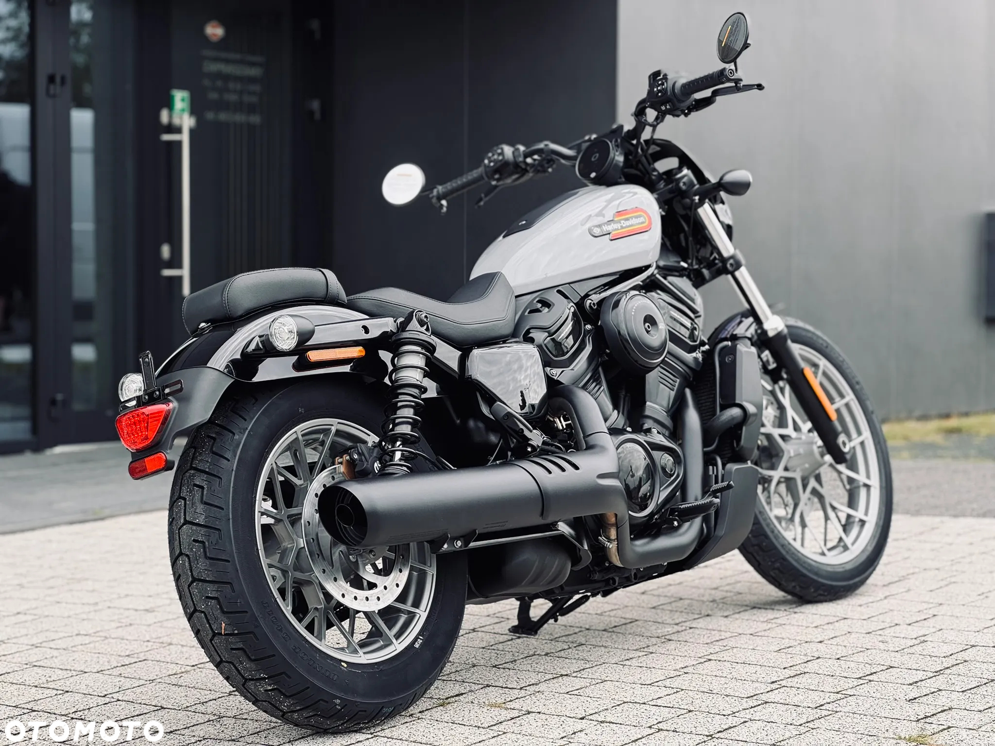 Harley-Davidson Sportster Nightster 975 - 4