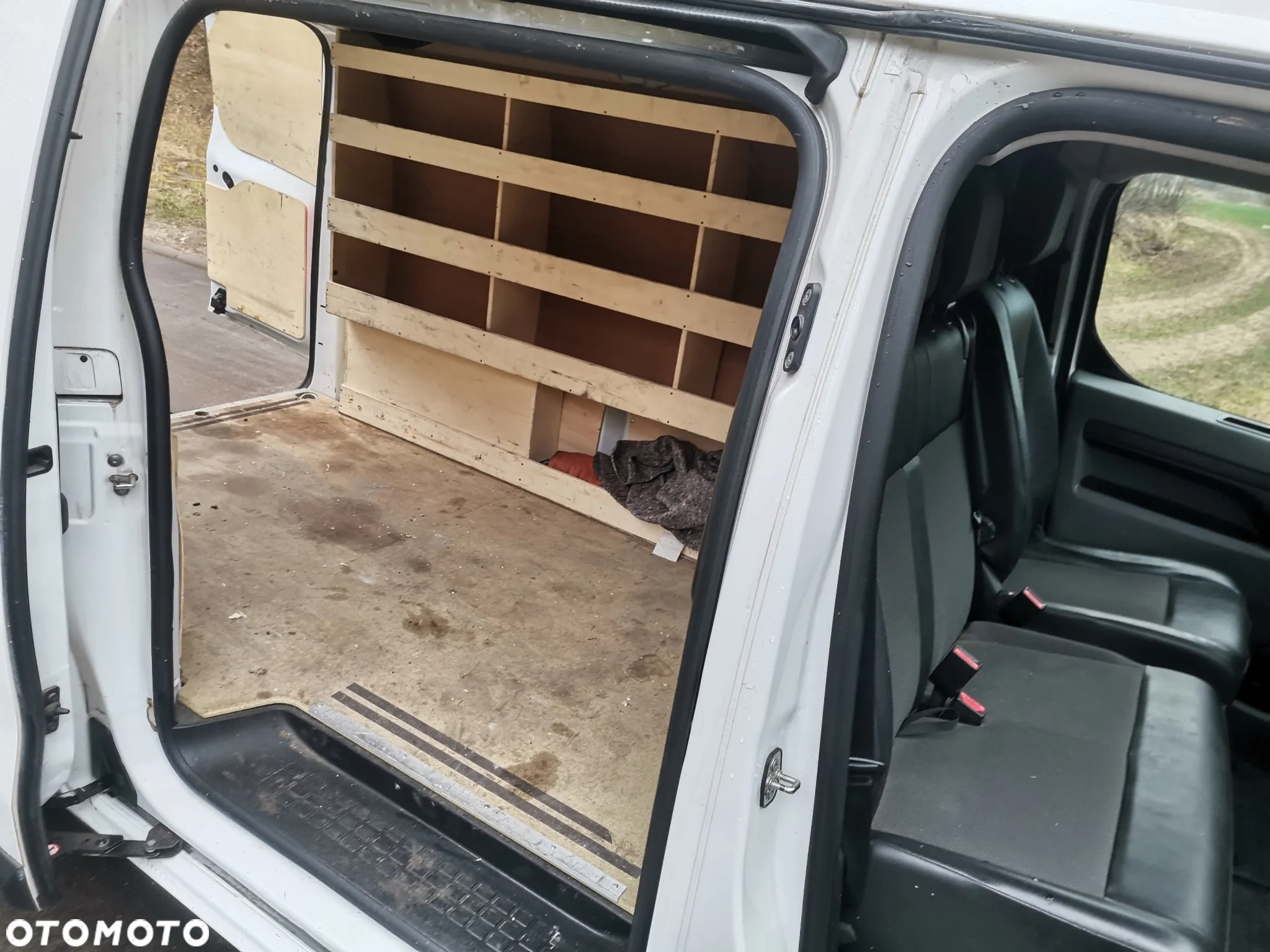Peugeot Expert Jumpy Proace - 14