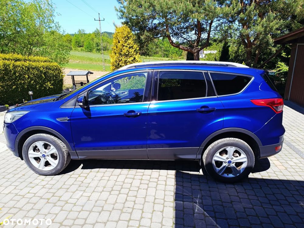 Ford Kuga 2.0 TDCi AWD Titanium - 4