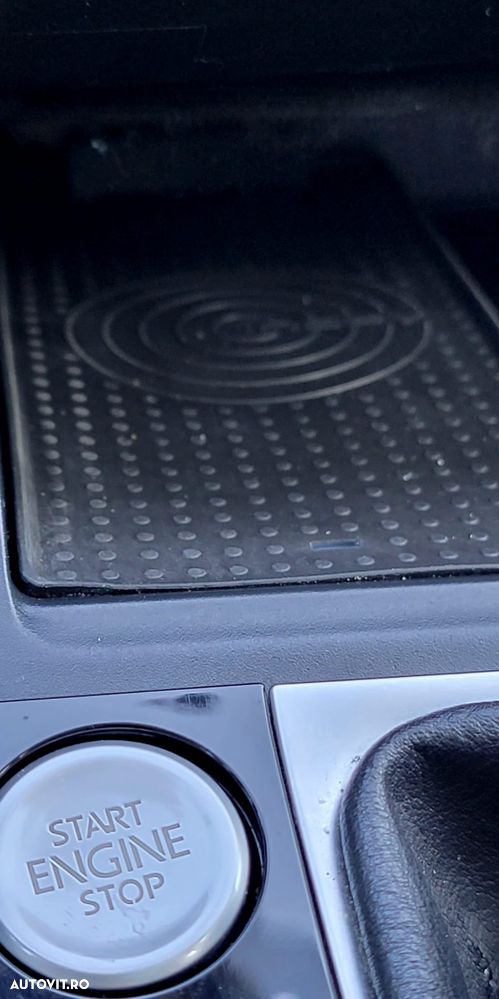 Volkswagen Golf 2.0 TDI 4Motion (BlueMotion Technology) Highline - 30