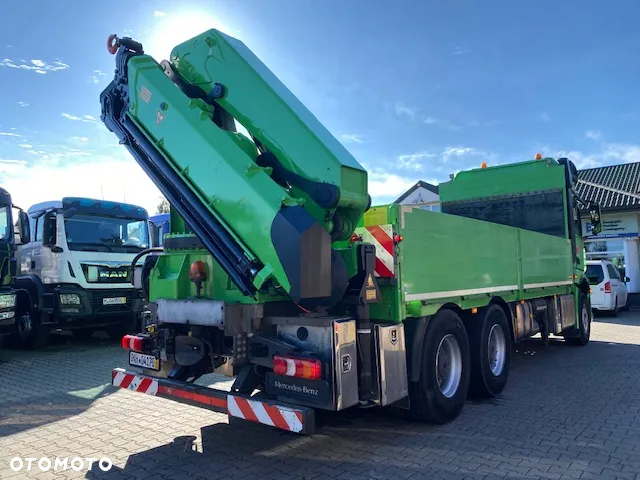 Mercedes-Benz Arocs 2551 6x4 skrzynia / żuraw HMF 4020-k5 /sterowany radiowo/ 2014 r z Niemiec - 7