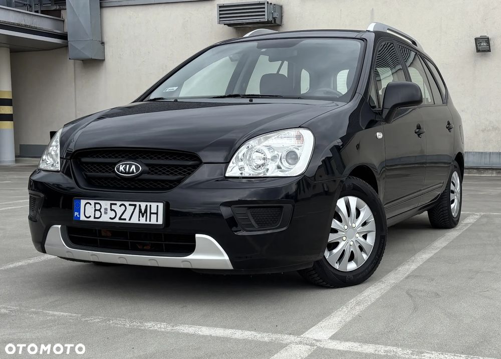 Kia Carens - 3