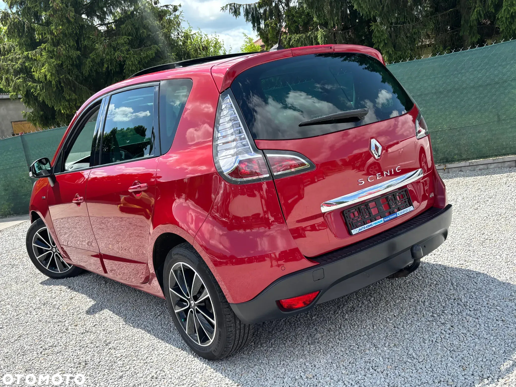 Renault Scenic 1.6 dCi Energy Bose Edition S&S - 11