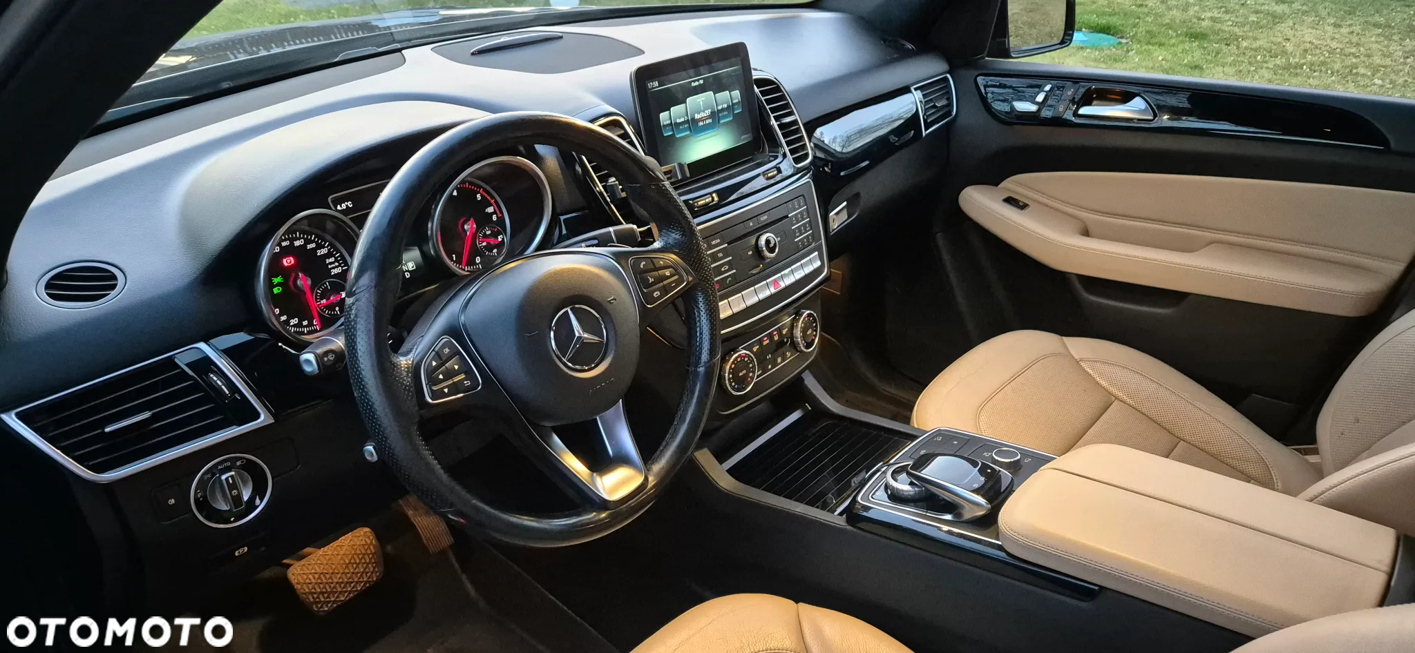 Mercedes-Benz GLE 350 d 4-Matic - 11