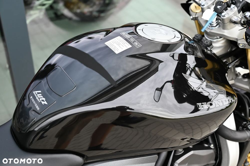 Honda Hornet - 16