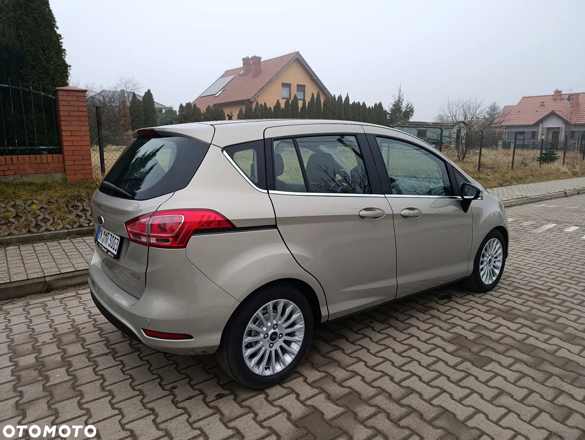 Ford B-MAX 1.0 EcoBoost Titanium - 4
