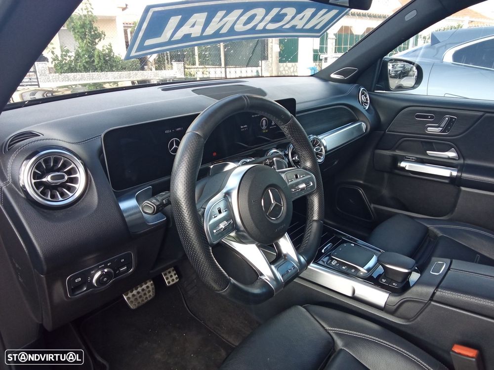 Mercedes-Benz GLB 35 AMG 4Matic — fotografia 17