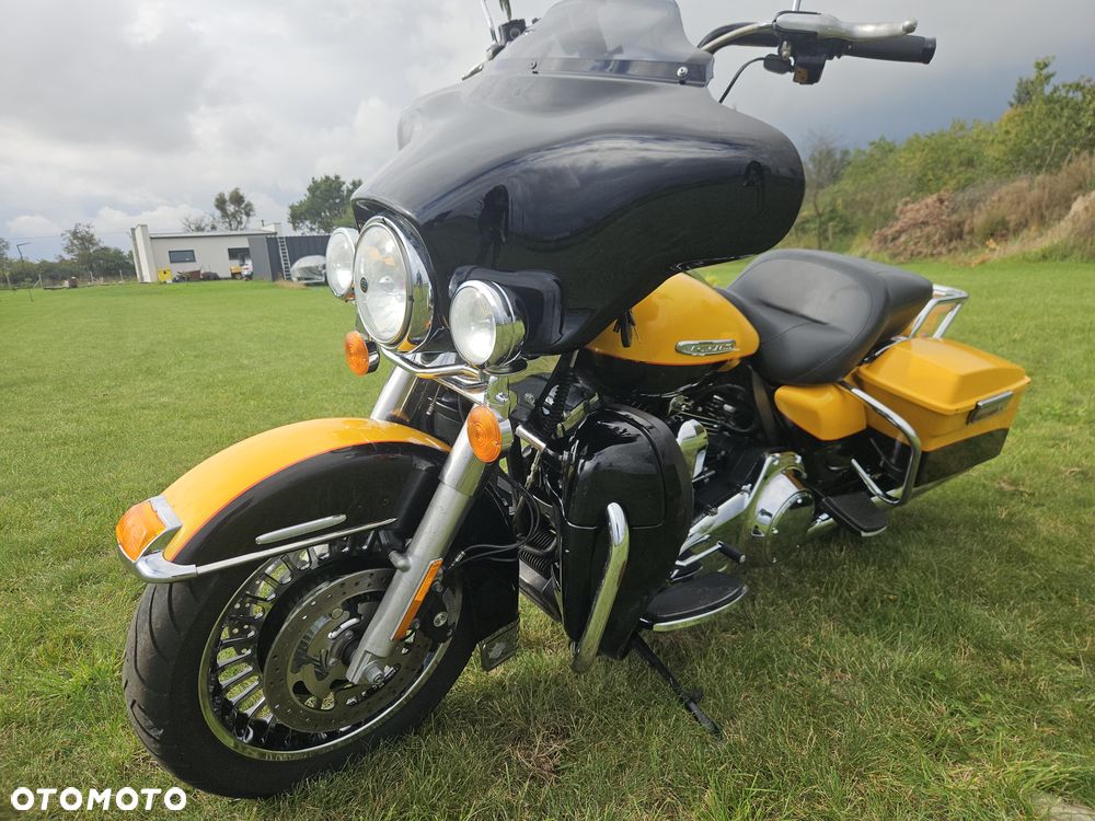 Harley-Davidson Touring Ultra Limited - 16