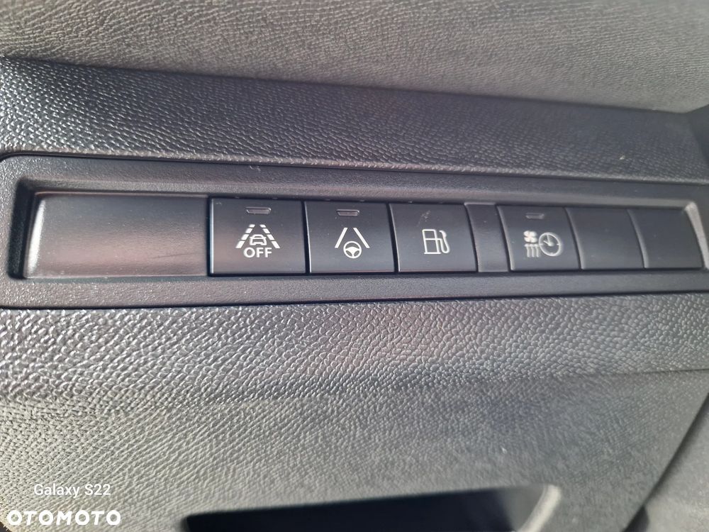 Peugeot 3008 1.6 PureTech GPF GT Line S&S EAT8 - 25
