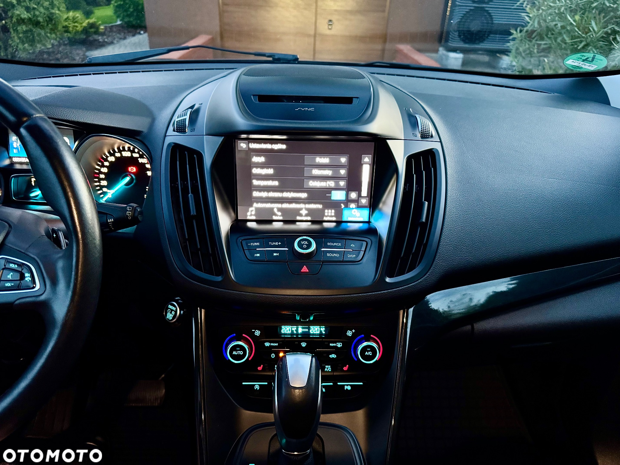 Ford Kuga 1.5 EcoBoost 4x4 Titanium - 26