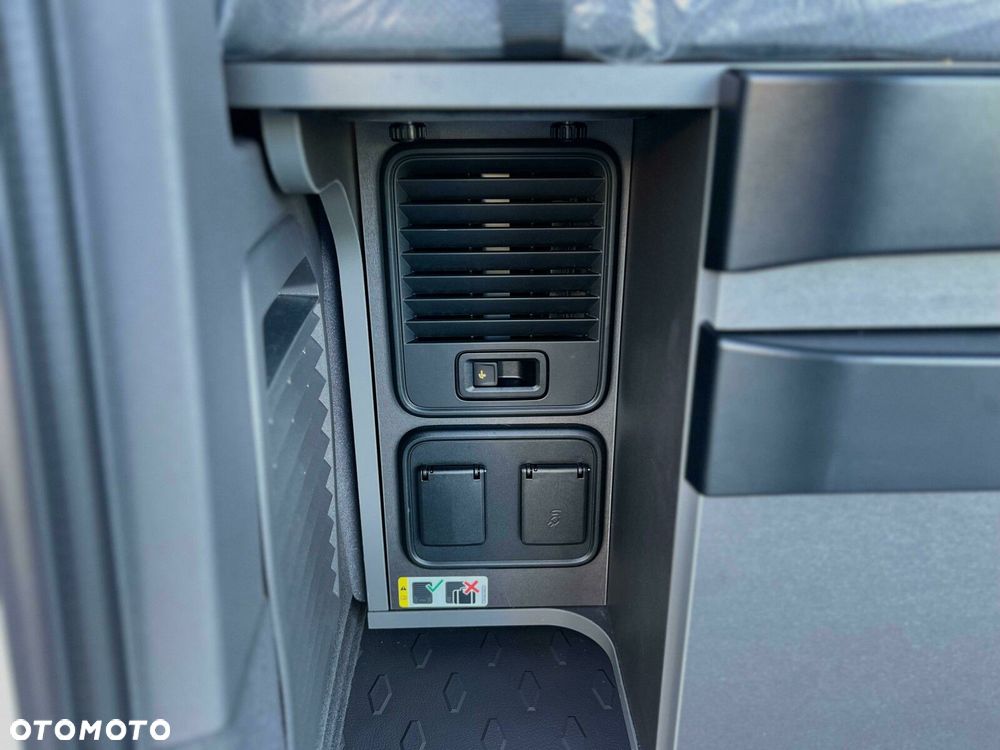 Volkswagen California - 23