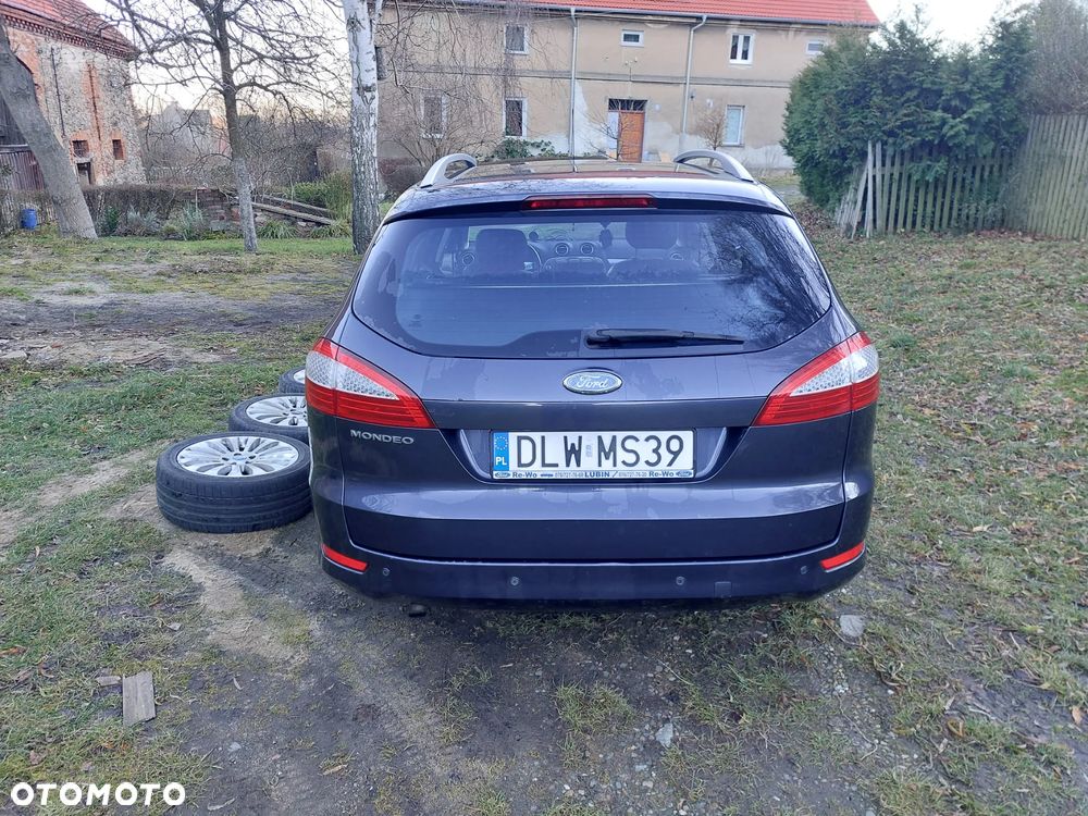 Ford Mondeo 2.0 Titanium - 4