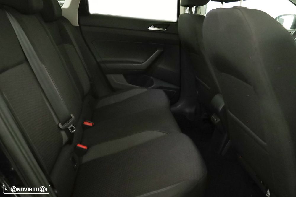 VW Taigo 1.0 TSI Urban - 21