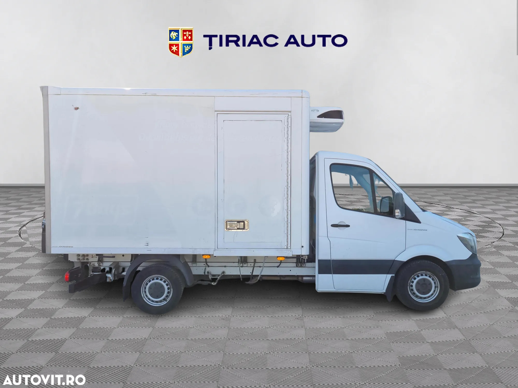 Mercedes-Benz Sprinter - 6