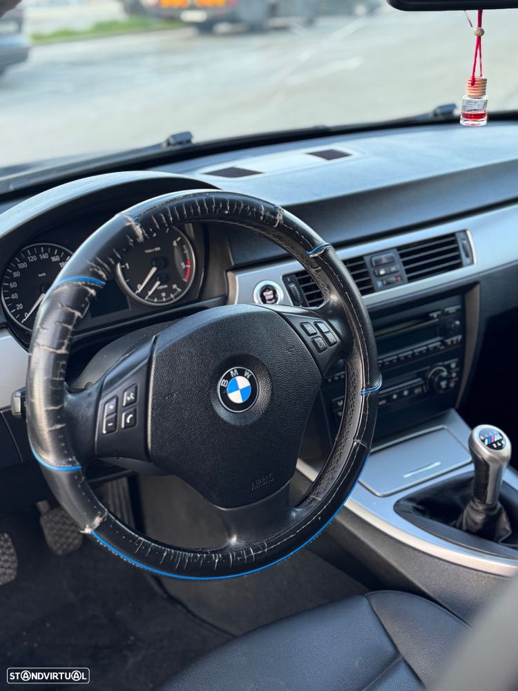 BMW 320 d - 5