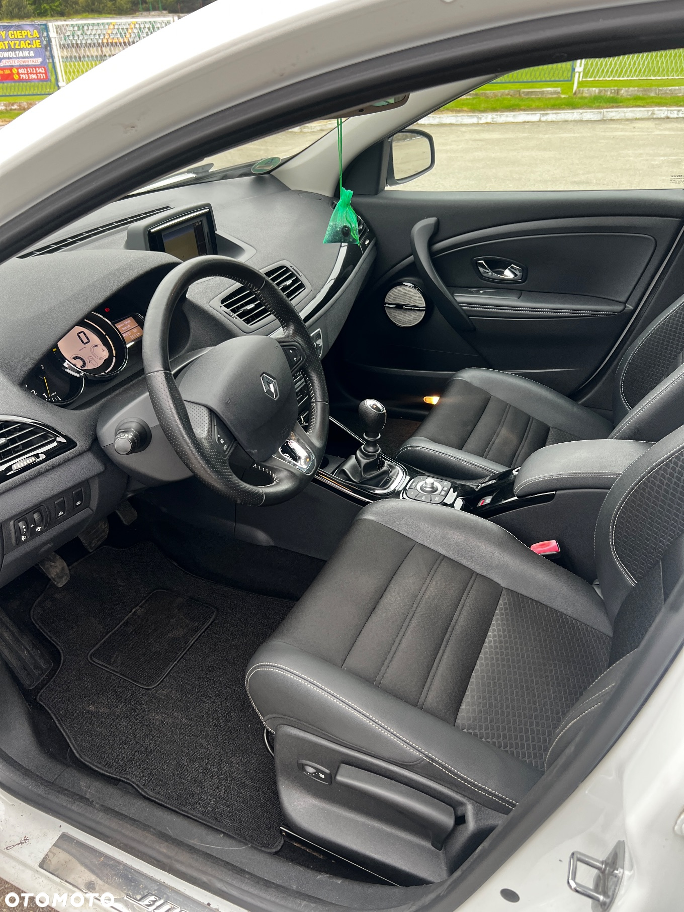 Renault Megane 1.2 16V TCE Energy Bose Edition - 6