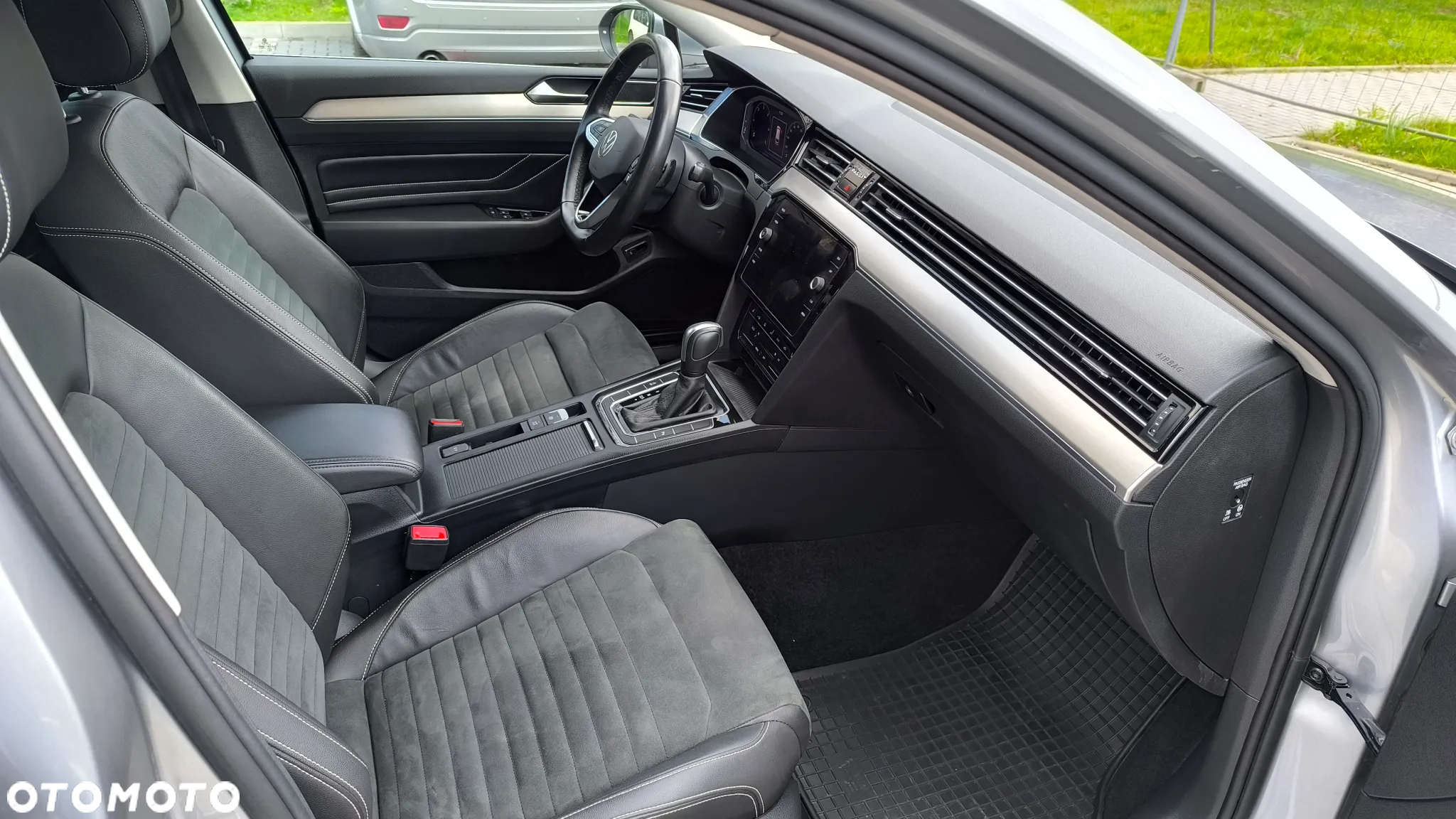 Volkswagen Passat 2.0 TDI EVO Elegance DSG - 14